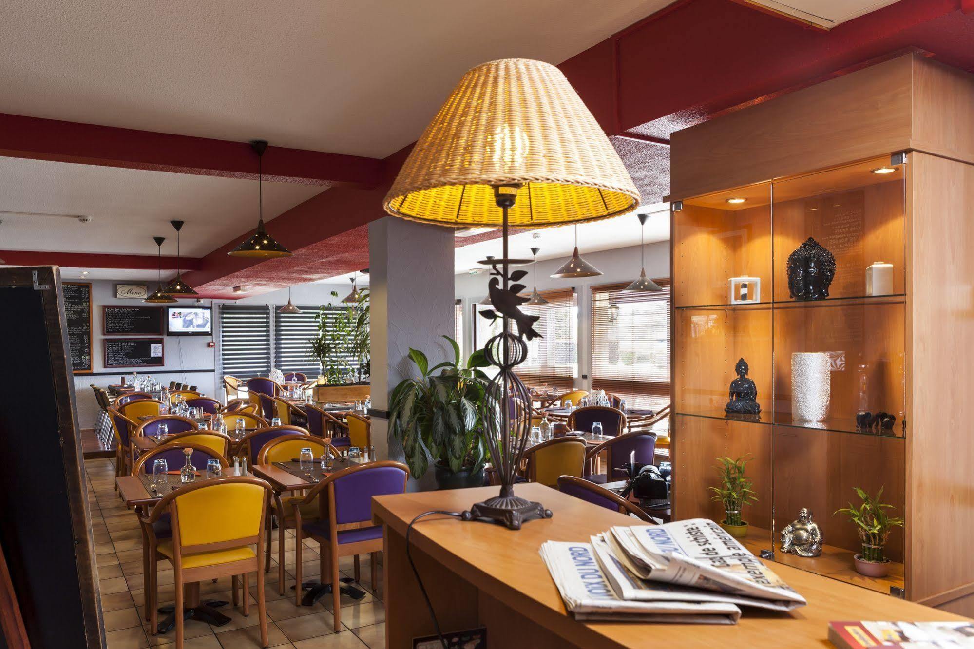 Sure Hotel By Best Western Rouvignies Valenciennes Екстериор снимка