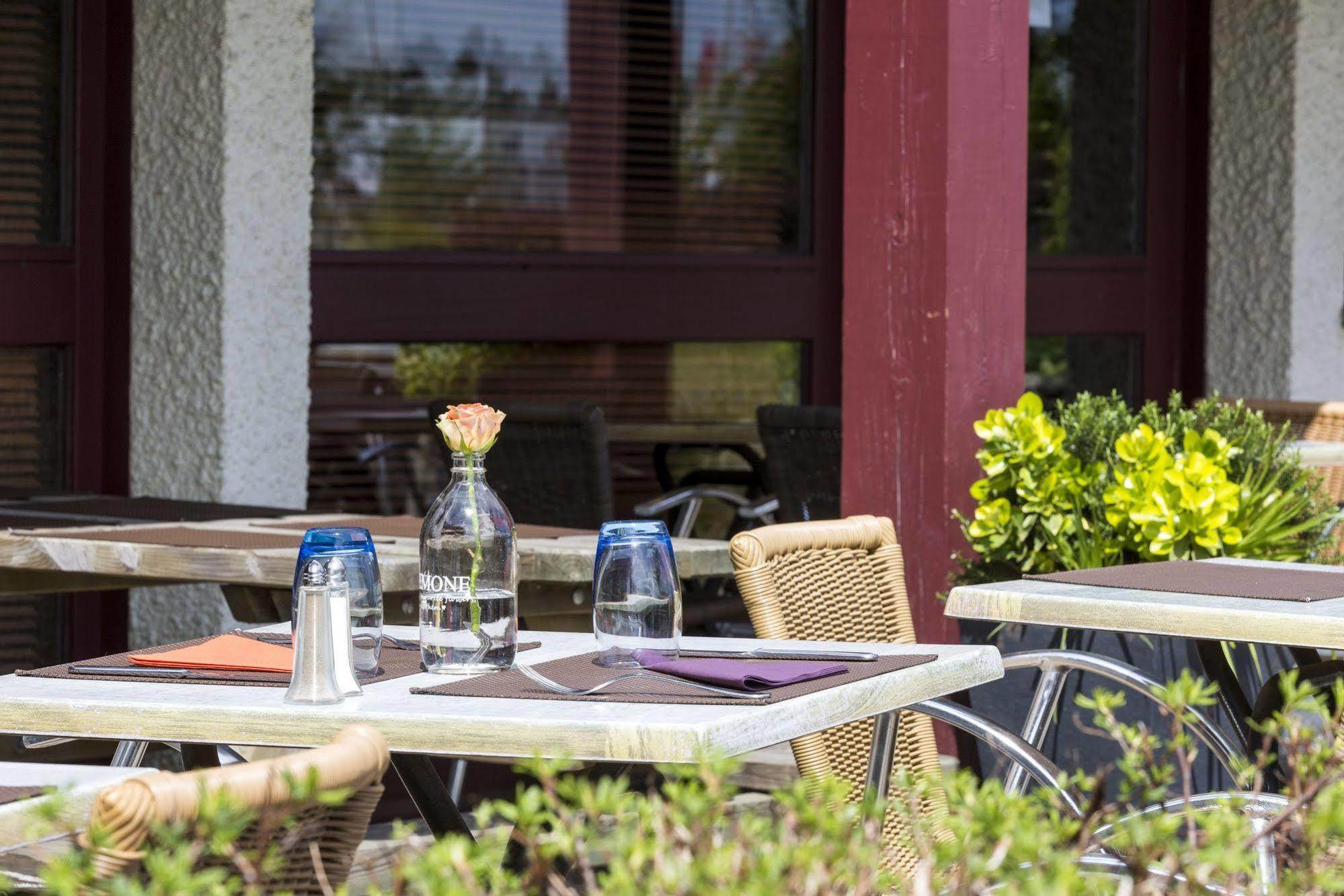 Sure Hotel By Best Western Rouvignies Valenciennes Екстериор снимка